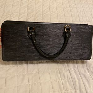 Black Purse